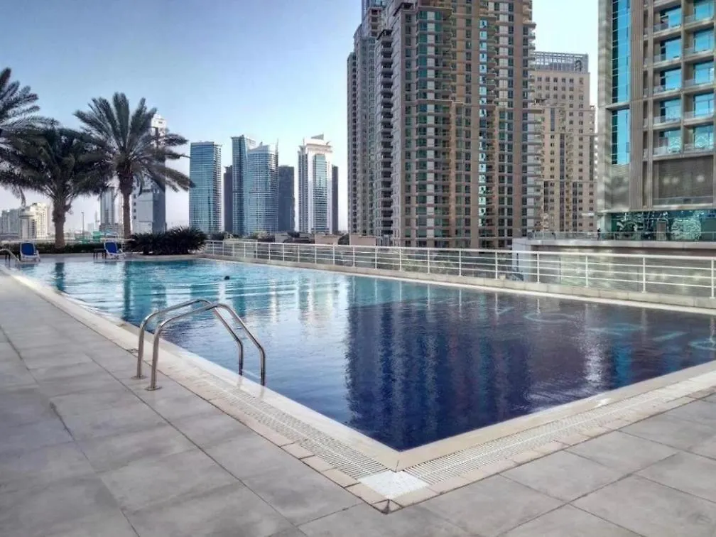 Chateau Chill, High-Rise Dubai Marina Escape Lägenhet