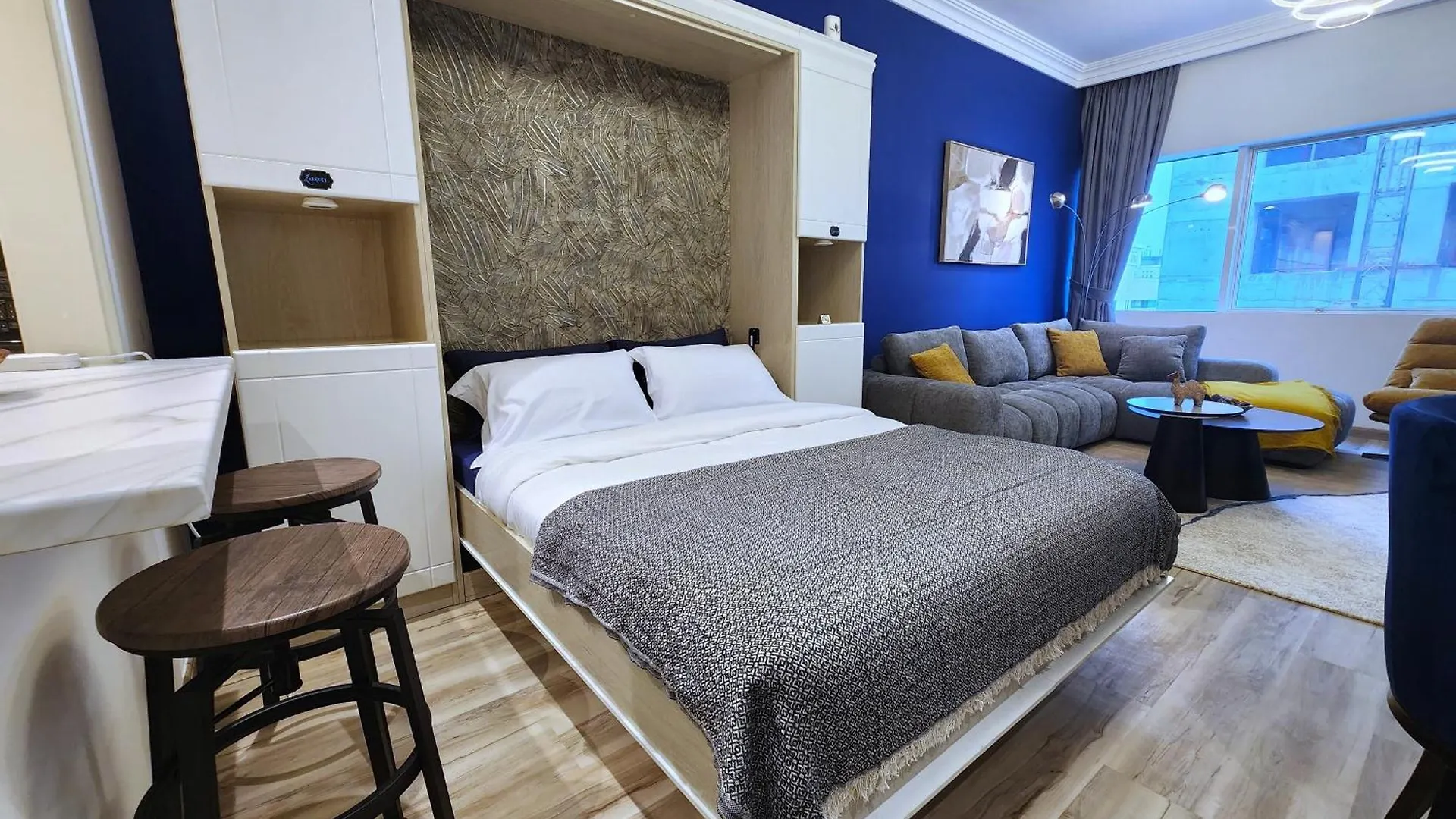 Lägenhet Chateau Chill, High-Rise Dubai Marina Escape